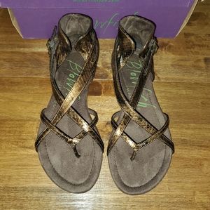● SOLD ● NWT Women's Blowfish Dark Bronze Brown Strappy Gladiator Sandals